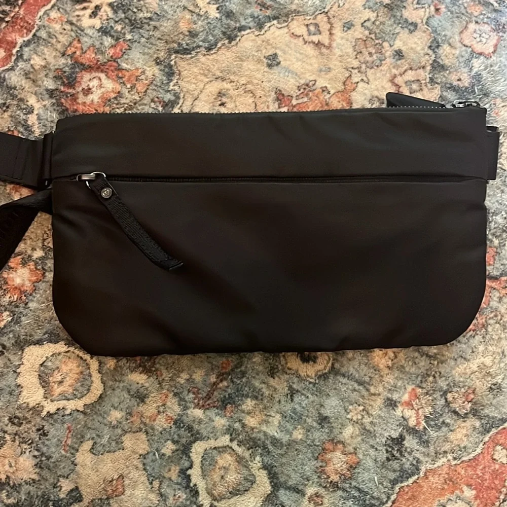 lululemon athletica Black Quilted Crossbody Bag